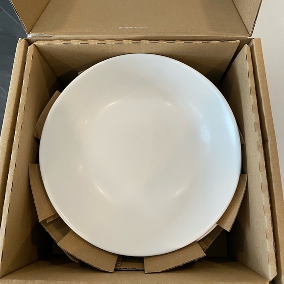 Fable - Pasta Bowls - SPECIAL EDITION WHITE - Picture 2 of 4